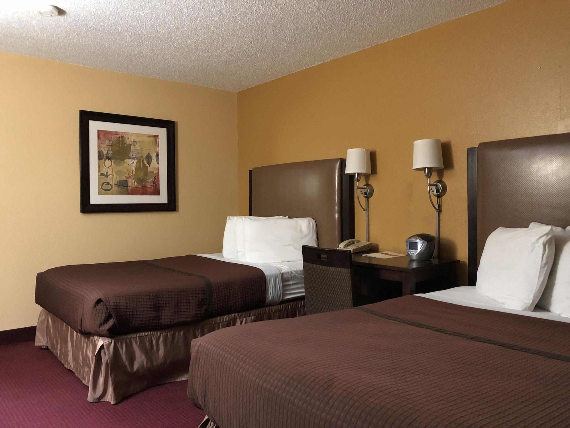 Magnuson Hotel Fort Wayne North - Coliseum Экстерьер фото