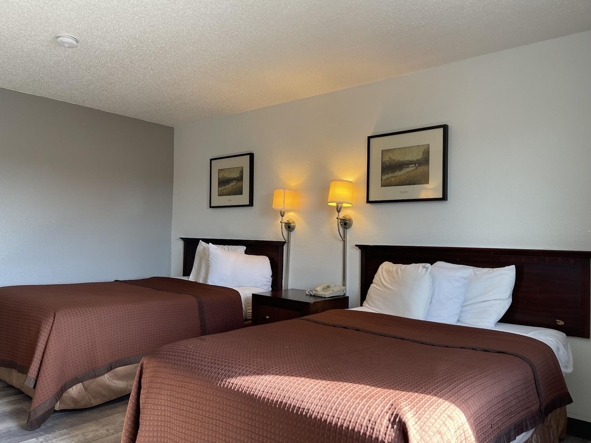 Magnuson Hotel Fort Wayne North - Coliseum Экстерьер фото