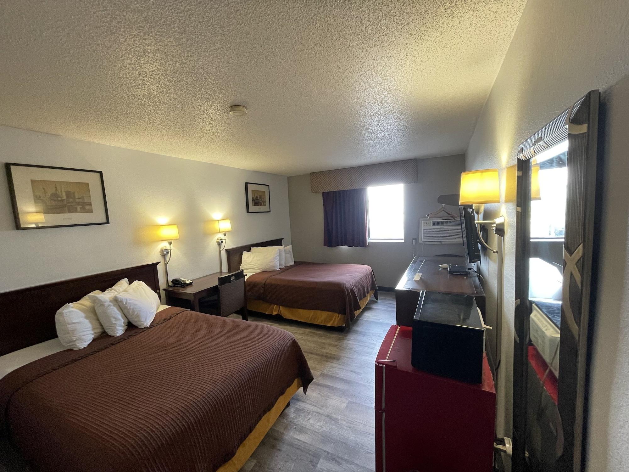 Magnuson Hotel Fort Wayne North - Coliseum Экстерьер фото